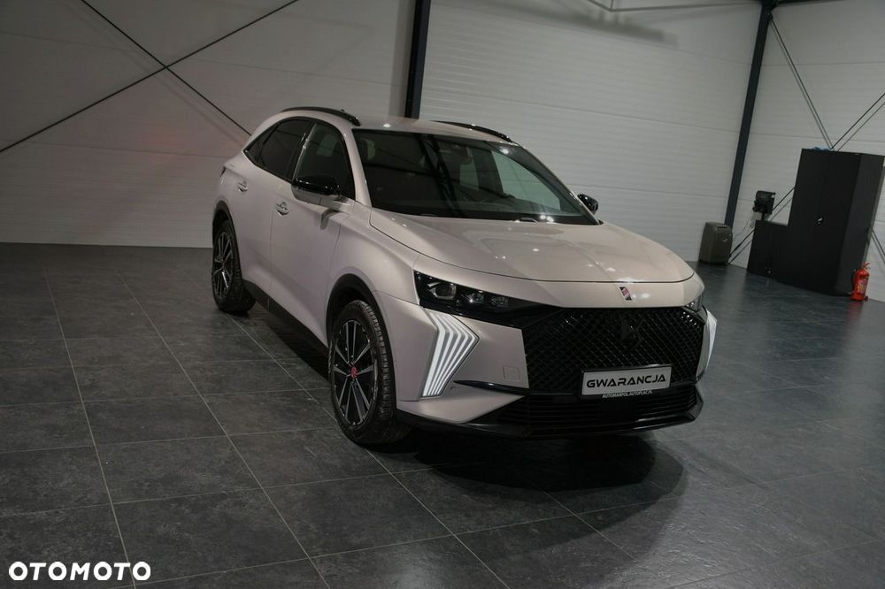DS Automobiles DS 7 Crossback 2024