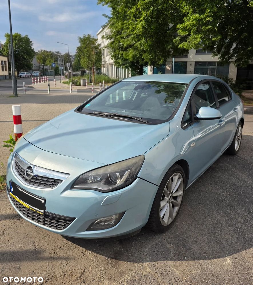 Opel Astra 1.6 Enjoy EasyTronic - 1