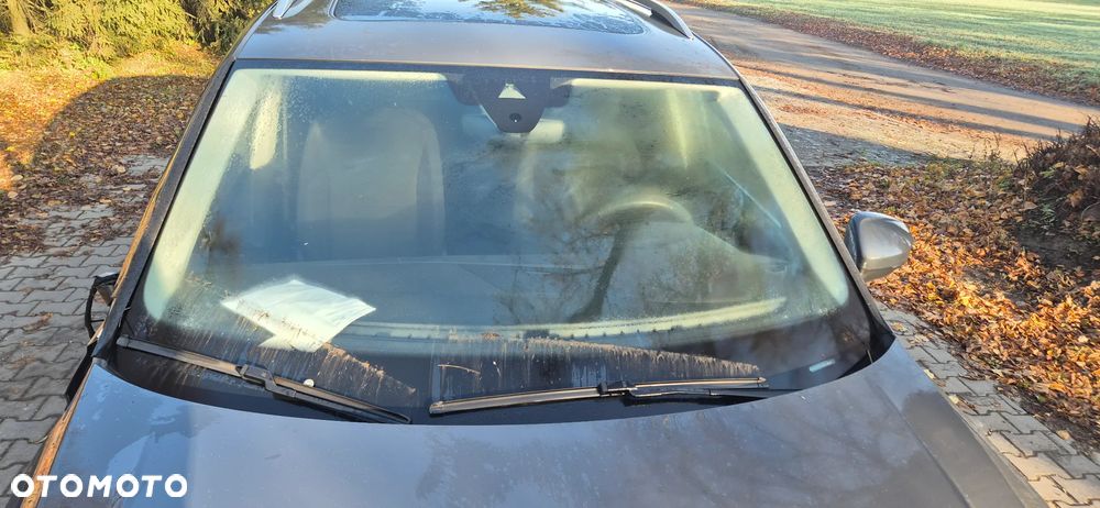 Volkswagen Tiguan - 4