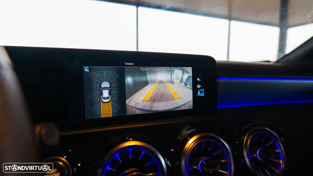 Mercedes-Benz CLA 250 e AMG Line - 16