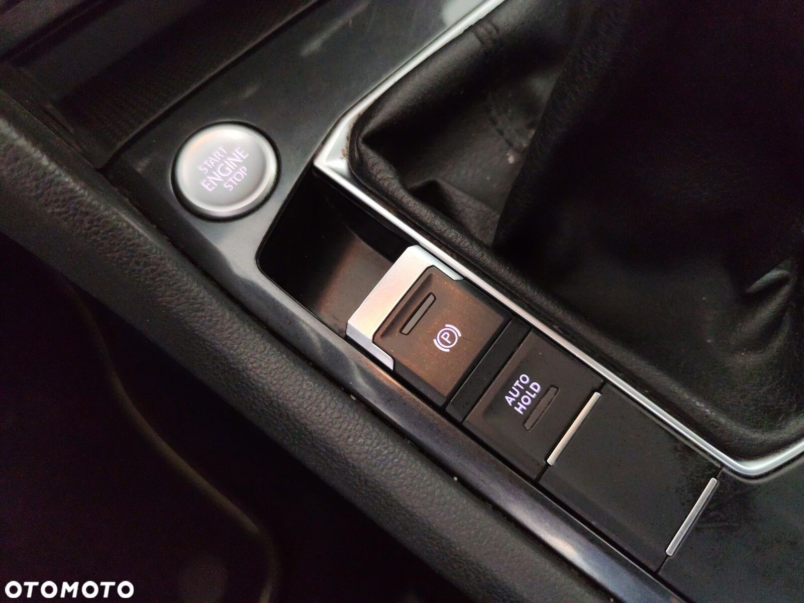 Volkswagen Tiguan - 23