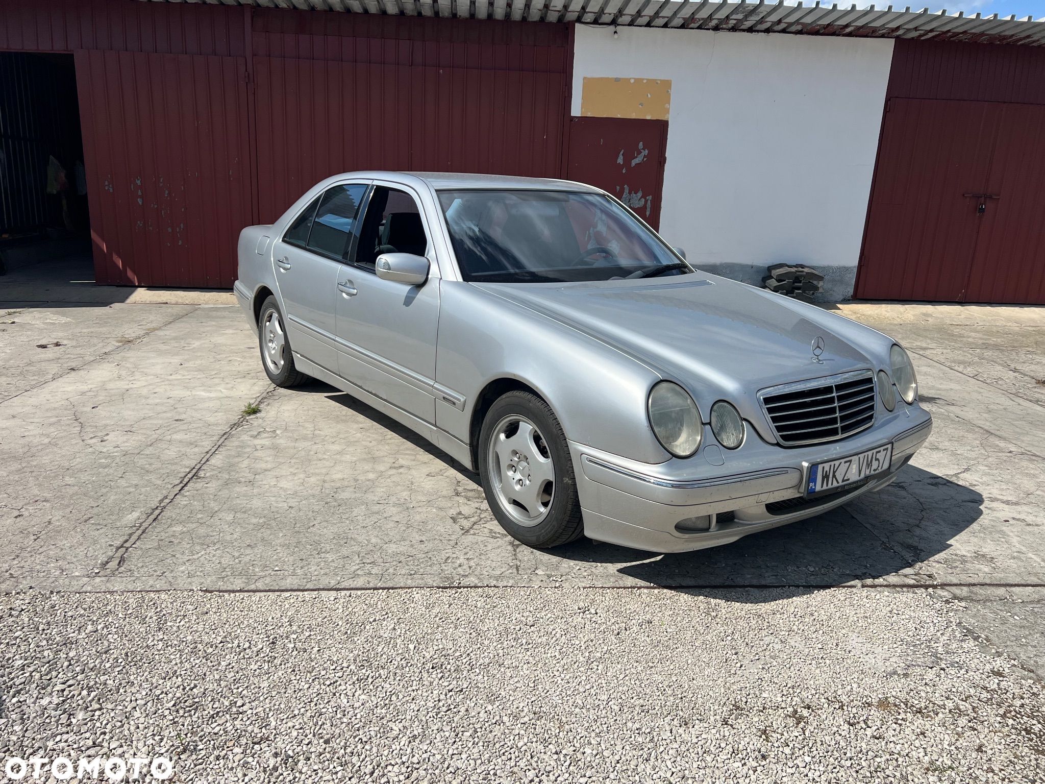 Mercedes-Benz Klasa E 240 Avantgarde - 1