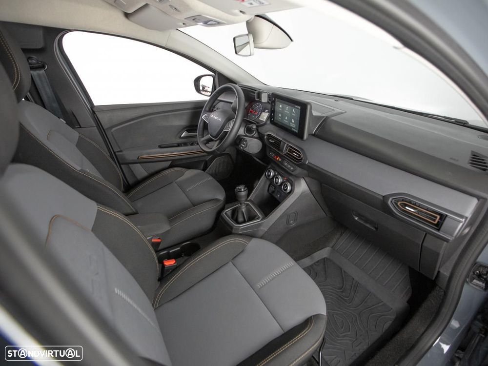 Dacia Jogger 1.0 TCe Extreme 7L - 12