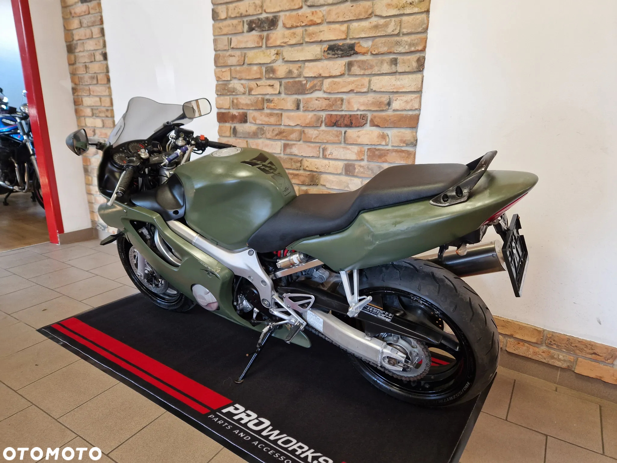 Honda CBR - 30