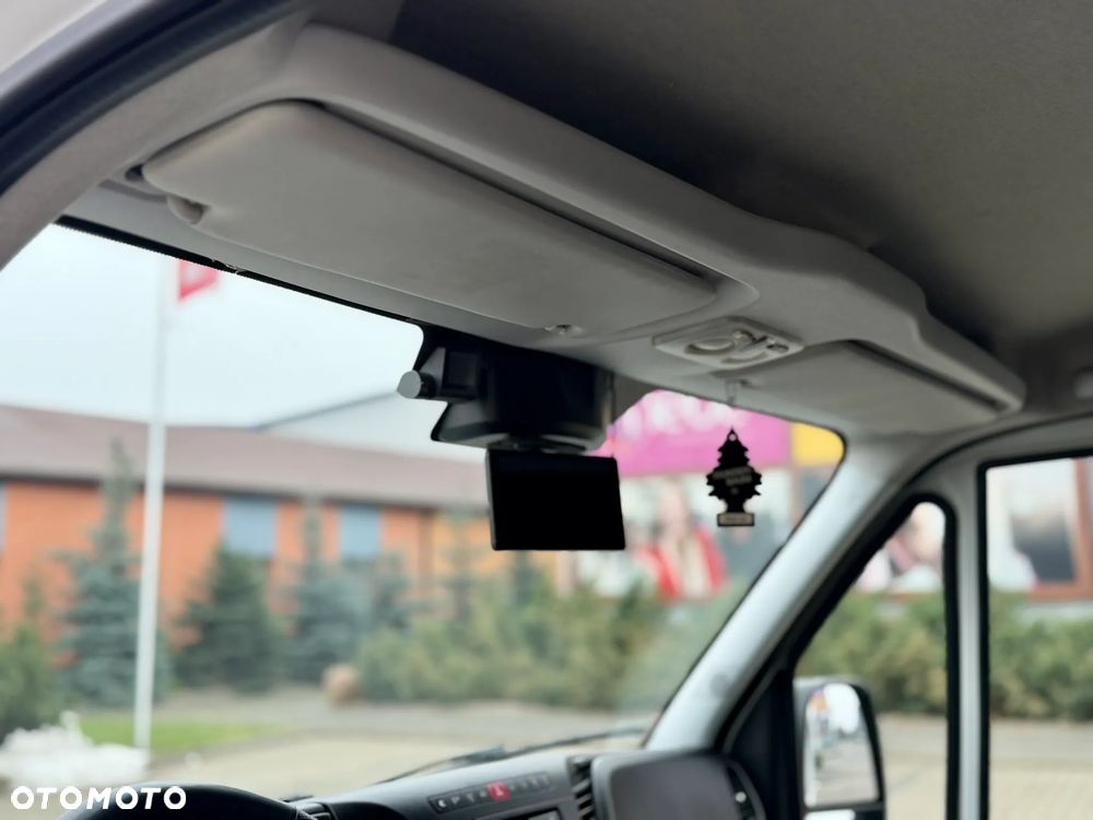 Iveco 35S17 - 17