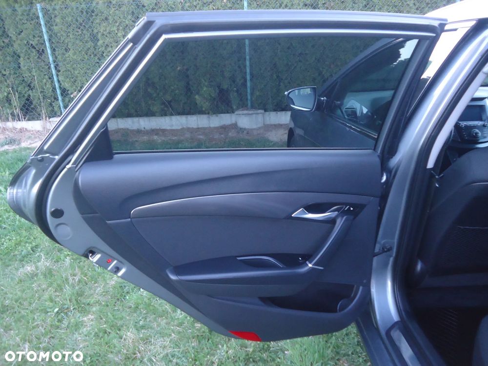 Hyundai i40 Kombi 2.0 Automatik Premium - 31