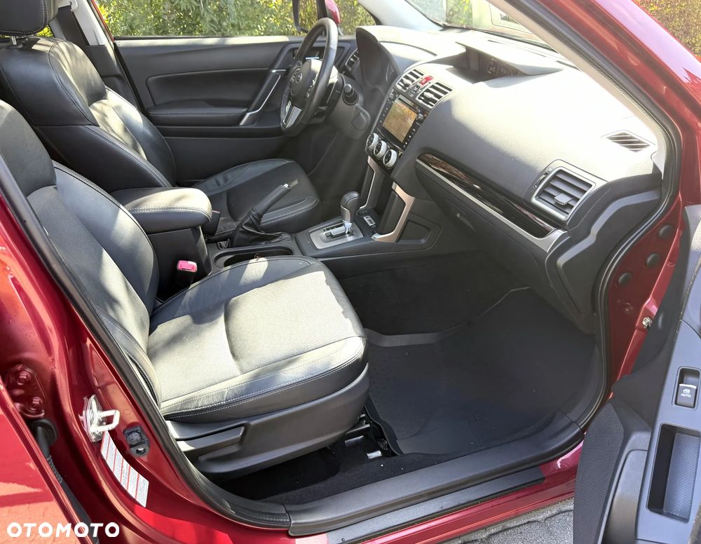 Subaru Forester 2.0i Platinum Lineartronic - 15