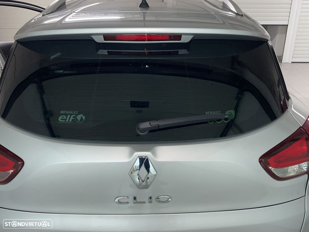 Renault Clio - 10