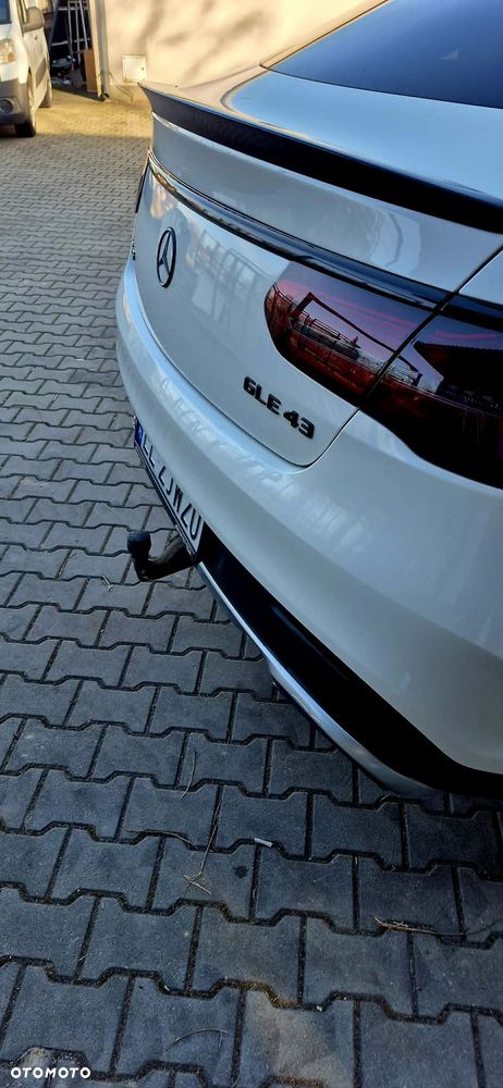 Mercedes-Benz GLE - 18