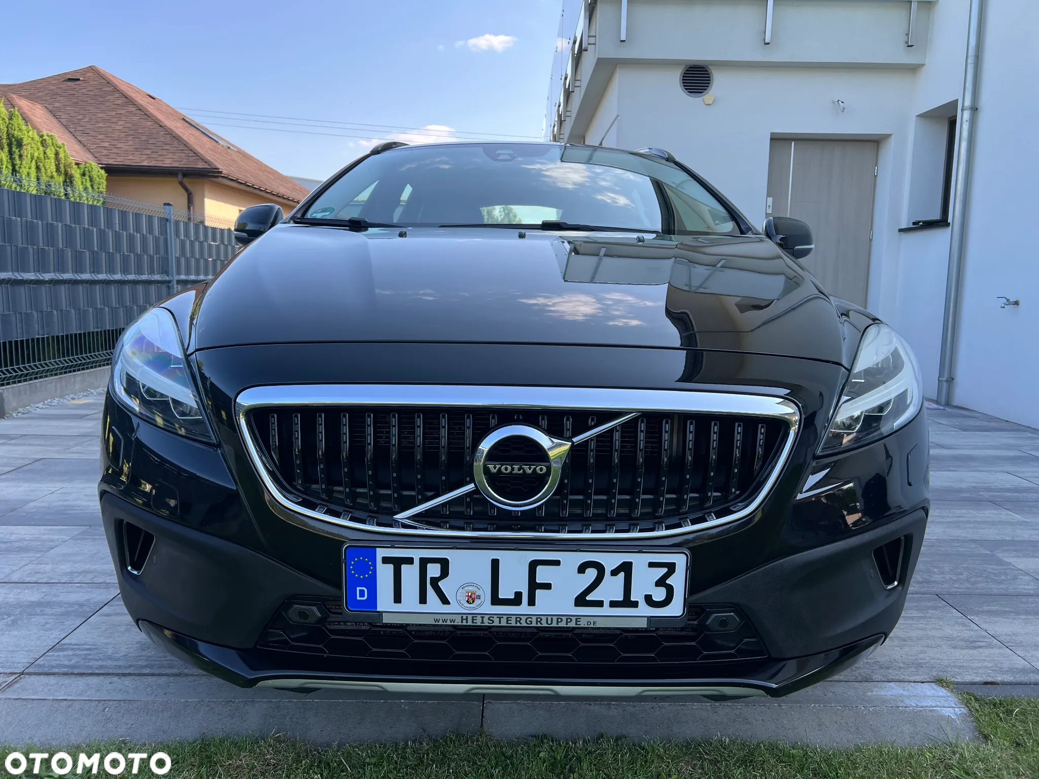 Volvo V40 Cross Country D4 Geartronic Momentum - 3