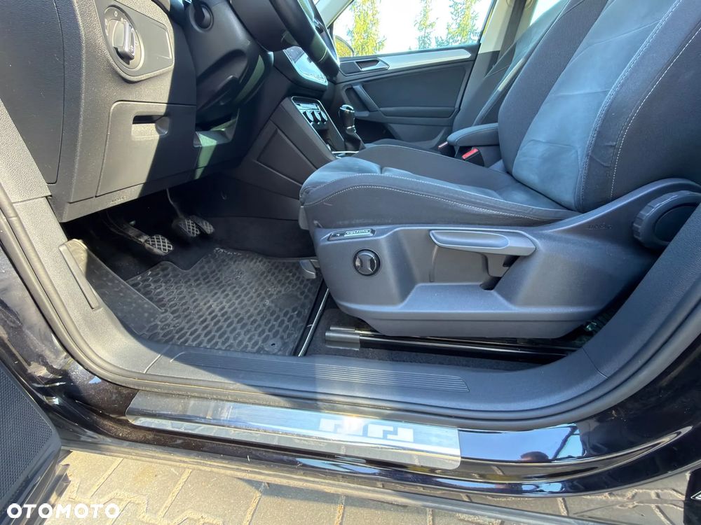 Volkswagen Tiguan 2.0 TDI BMT SCR Comfortline - 25