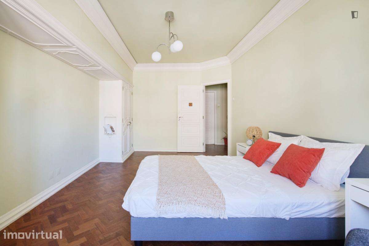 Quarto - localizado em Amoreiras Lisbon - Grande imagem: 3/17