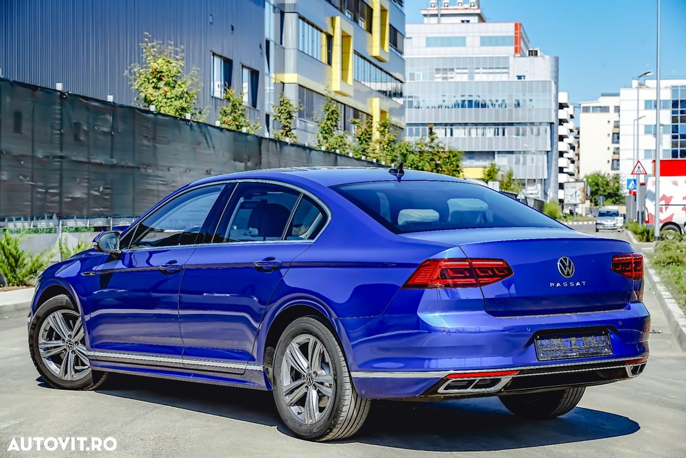 Volkswagen Passat Variant 2.0 TDI DSG R Executive - 12