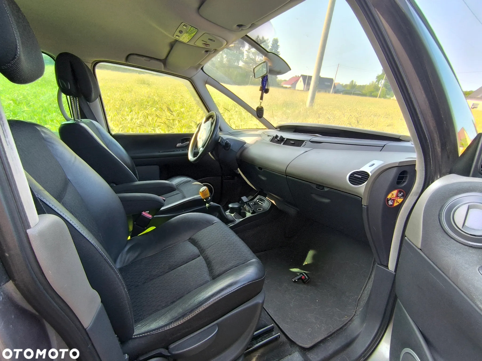 Renault Espace 2.2 dCi Dynamique - 4
