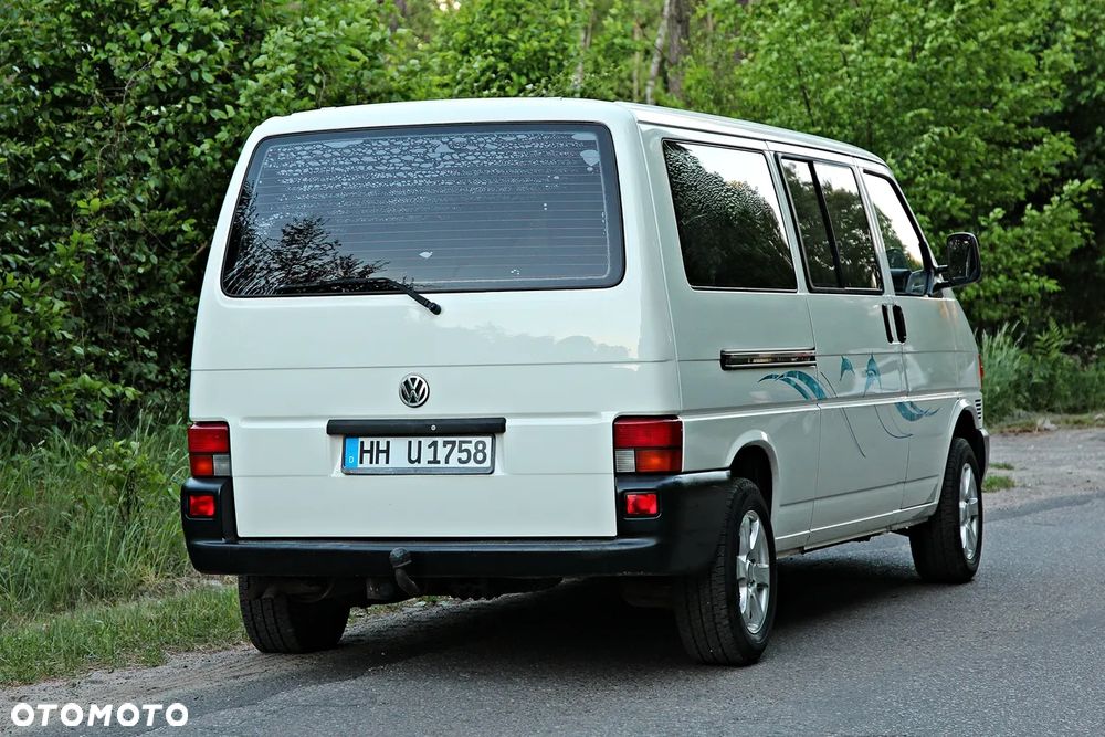 Volkswagen Multivan - 5