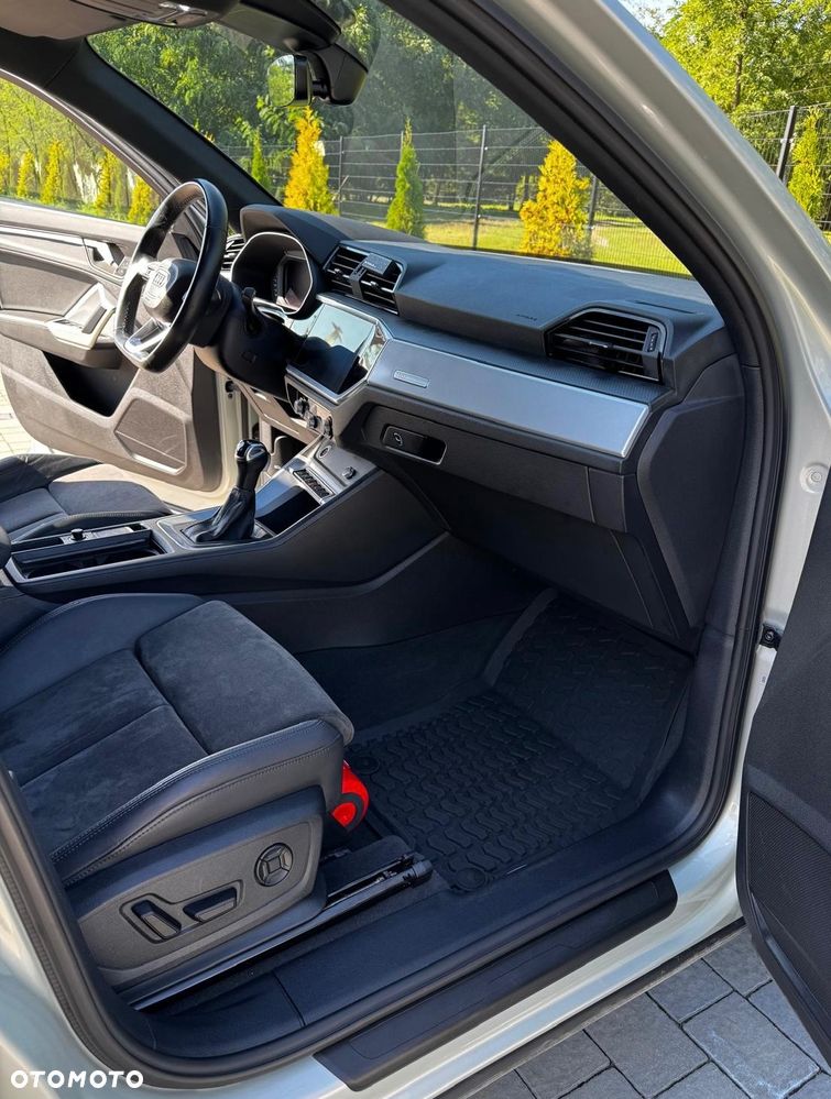 Audi Q3 Sportback - 18