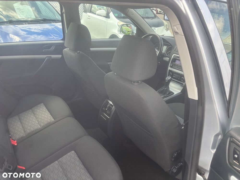 Skoda Octavia 1.4 TSI IMPULS EDITION - 21