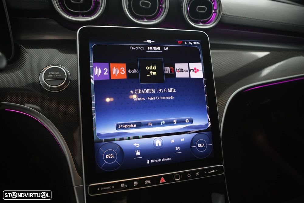 Mercedes-Benz C 300 e AMG Line - 32