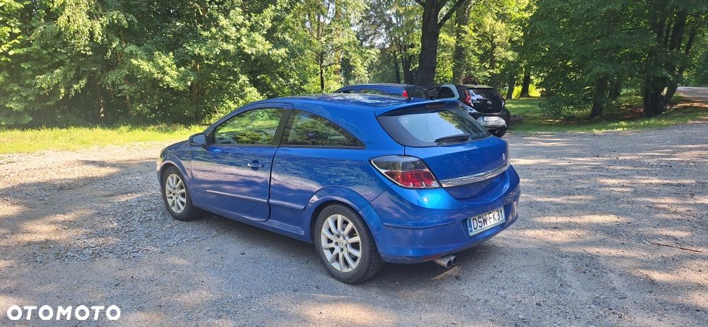 Opel Astra - 2