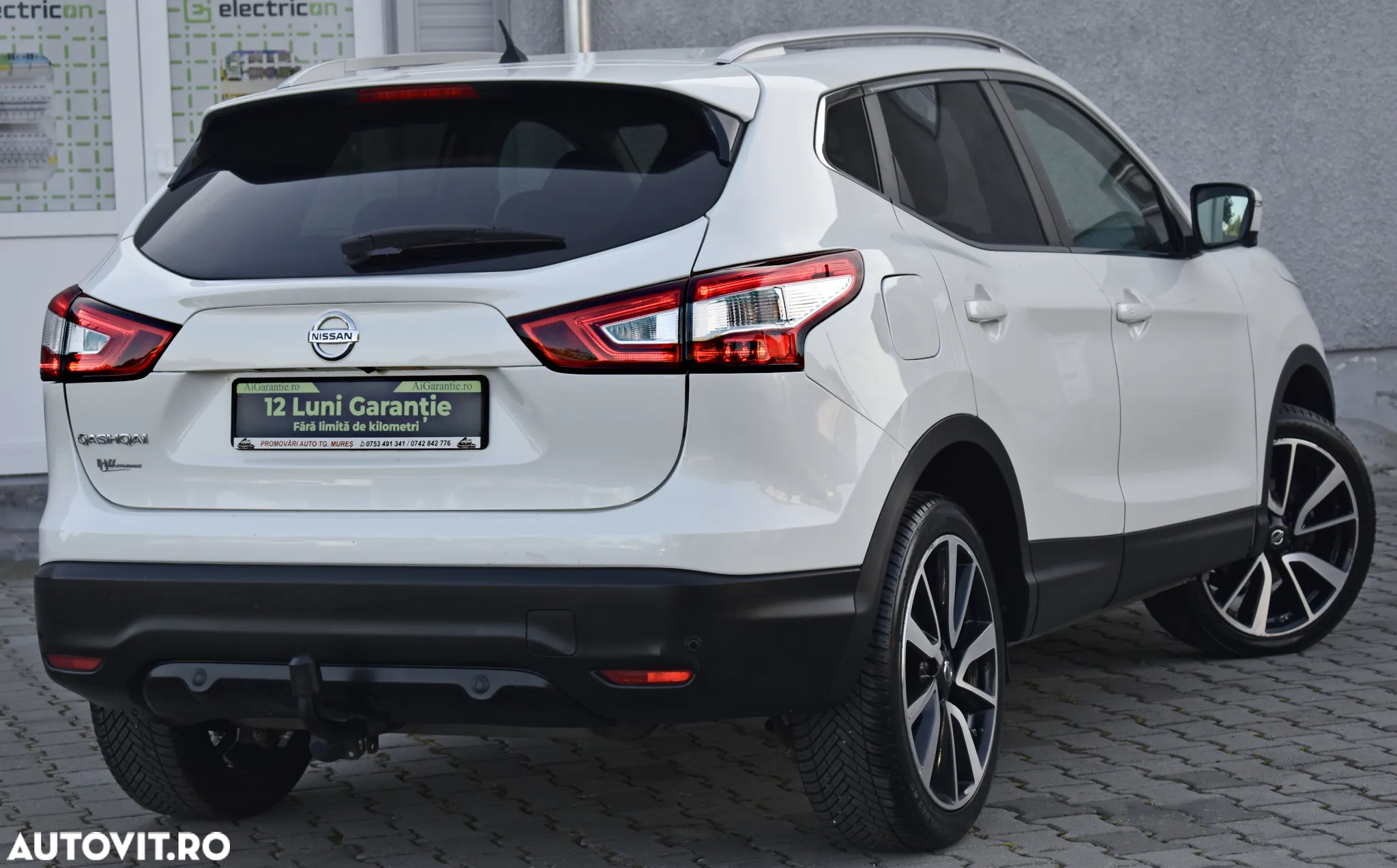 Nissan Qashqai 1.6 DCI TEKNA - 4