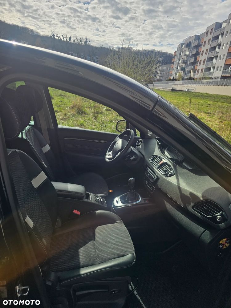 Renault Scenic dCi 130 FAP Start & Stop Bose Edition - 7