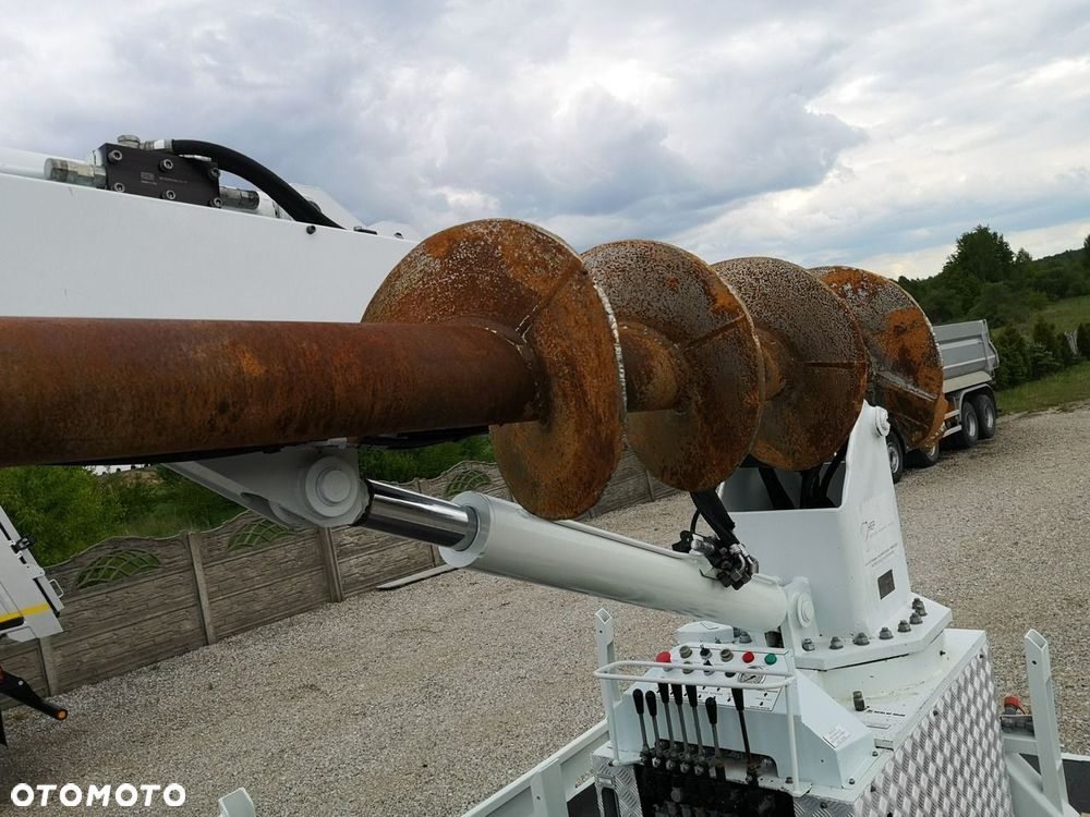 Renault D13 WIERTNICA TELECOM 20 Automat Niski Przebieg! - 18