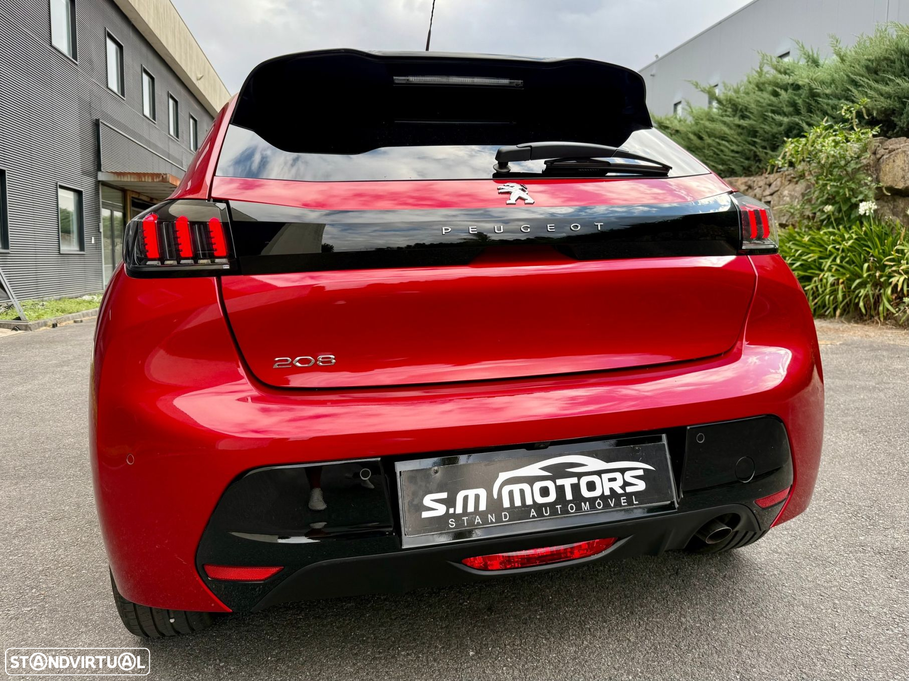 Peugeot 208 PureTech 100 EAT8 Allure - 5