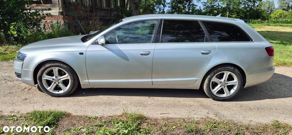 Audi A6 Avant - 11