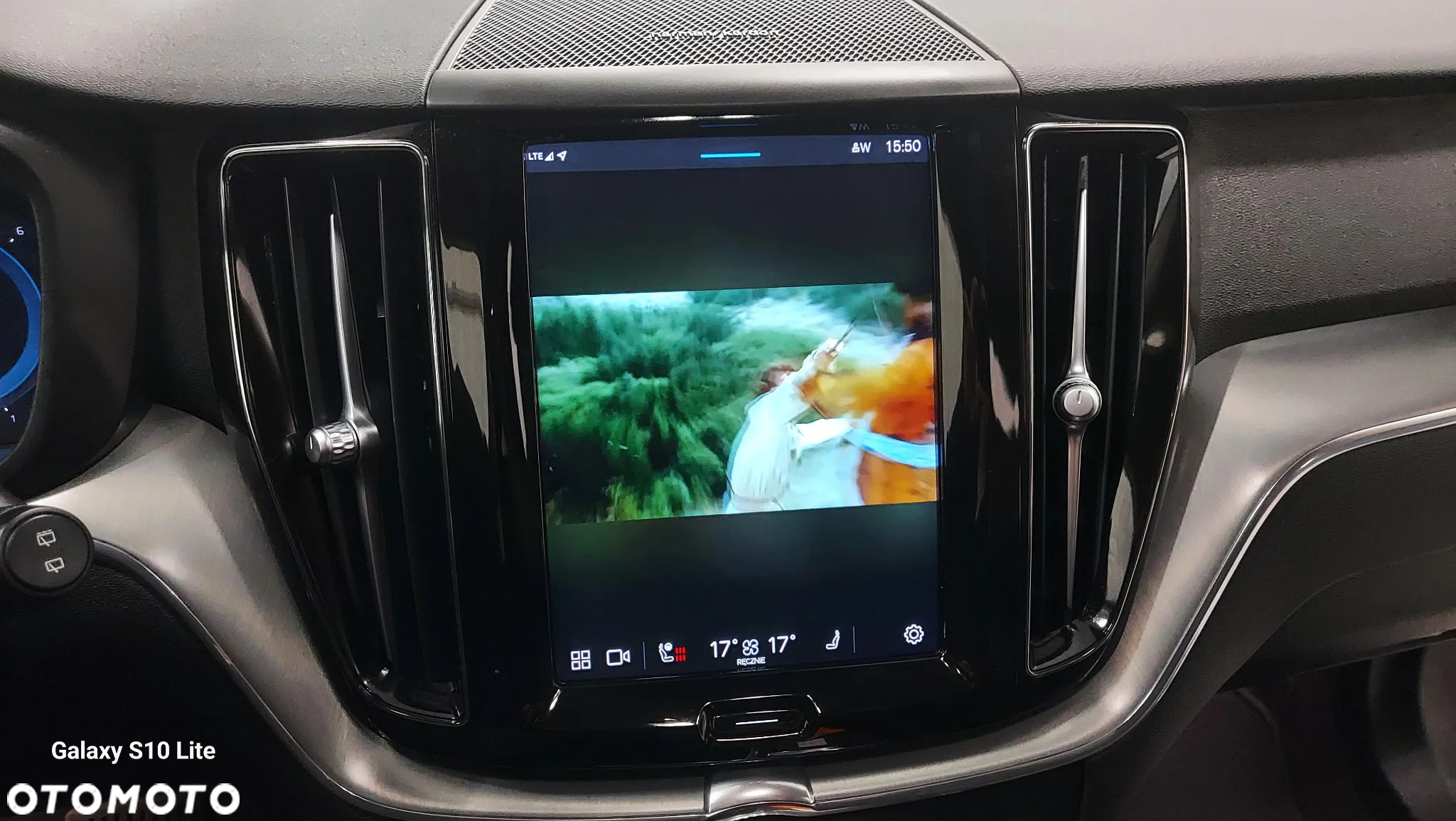 Volvo XC 60 T6 Plug-In Hybrid AWD Inscription - 30