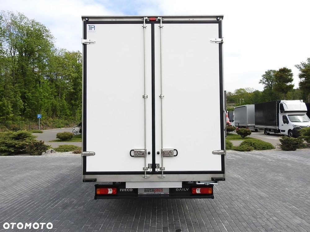 Iveco DAILY 35S18 NOWY KONTENER 10 PALET TEMPOMAT NAWIGACJA KLIMATYZACJA LEDY GWARANCJA  180KM - 12