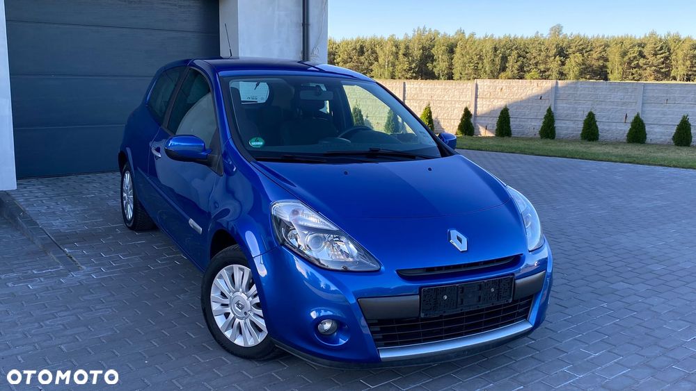 Renault Clio 1.2 16V 75 Expression - 8
