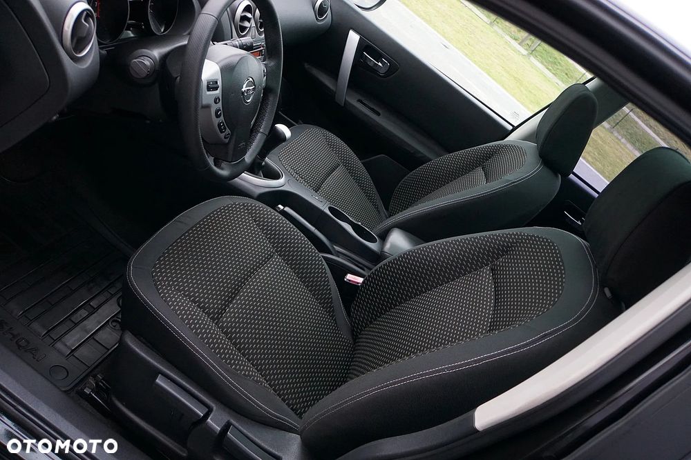 Nissan Qashqai 1.6 Tekna - 24