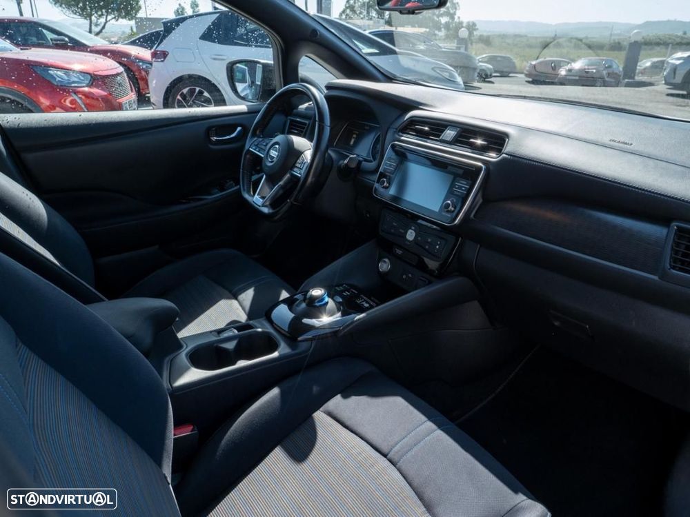 Nissan Leaf 40 kWh N-Connecta - 16