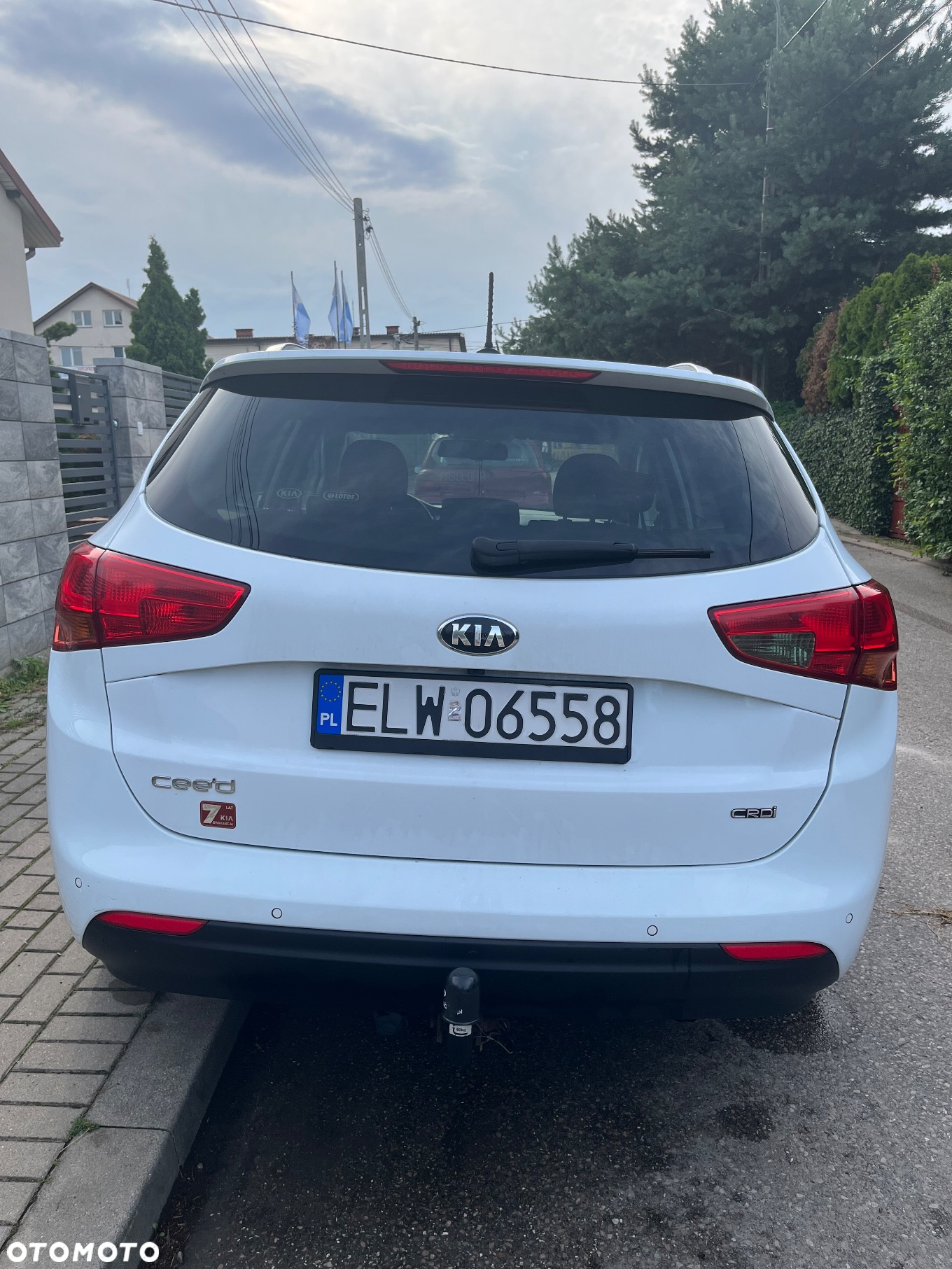 Kia Ceed - 10