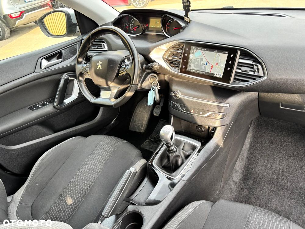 Peugeot 308 - 26