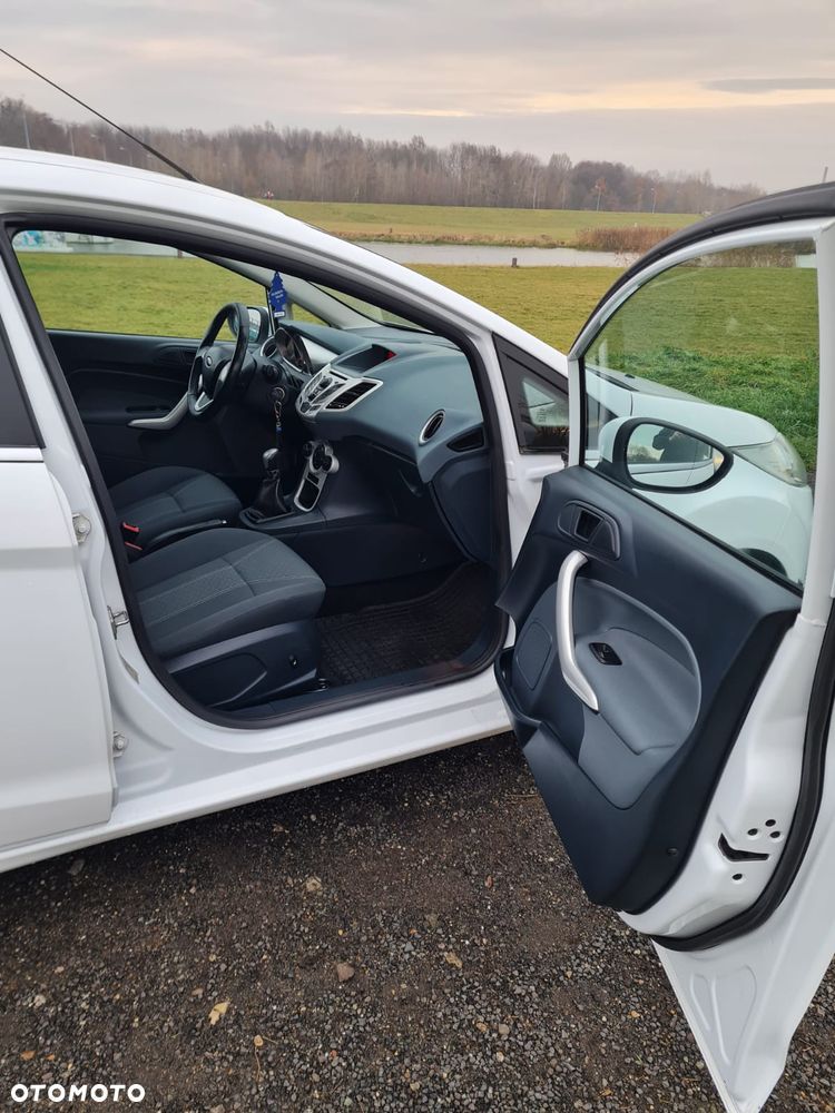 Ford Fiesta 1.25 Titanium - 12