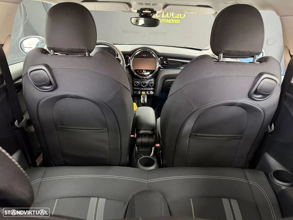 MINI 3 Portas Cooper SE Premium Essential - 29