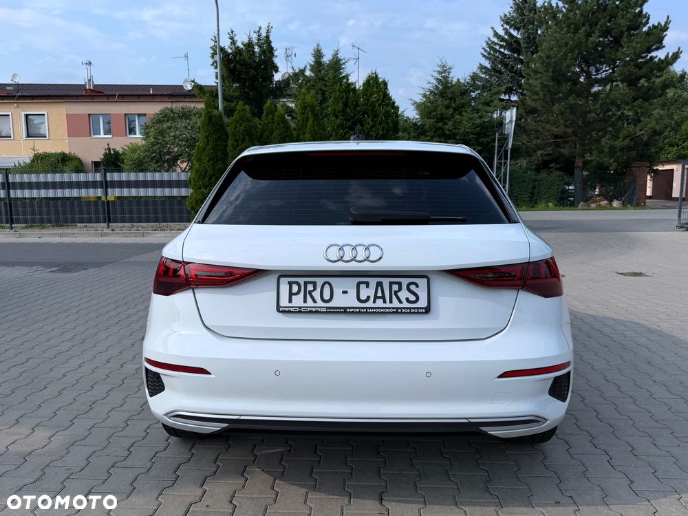 Audi A3 Sportback 35 TFSI S tronic - 13