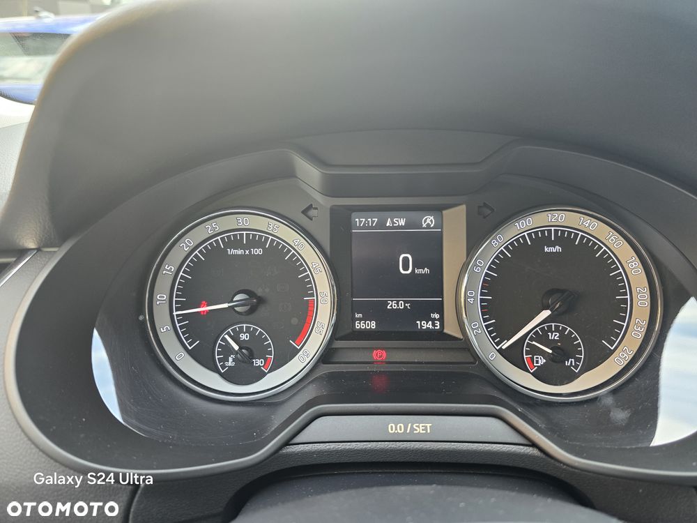 Skoda Octavia 1.6 TDI SCR Style - 13