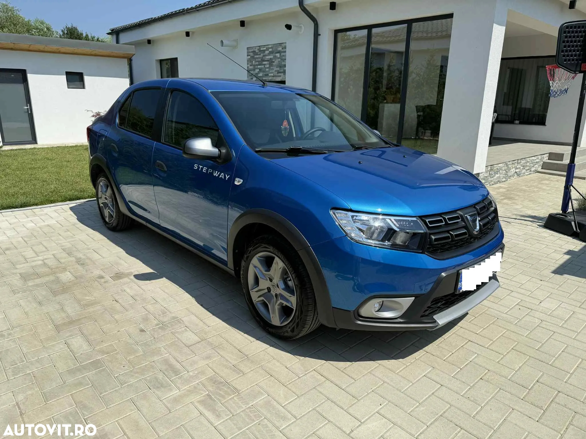 Dacia Logan Stepway 0.9 TCe - 6