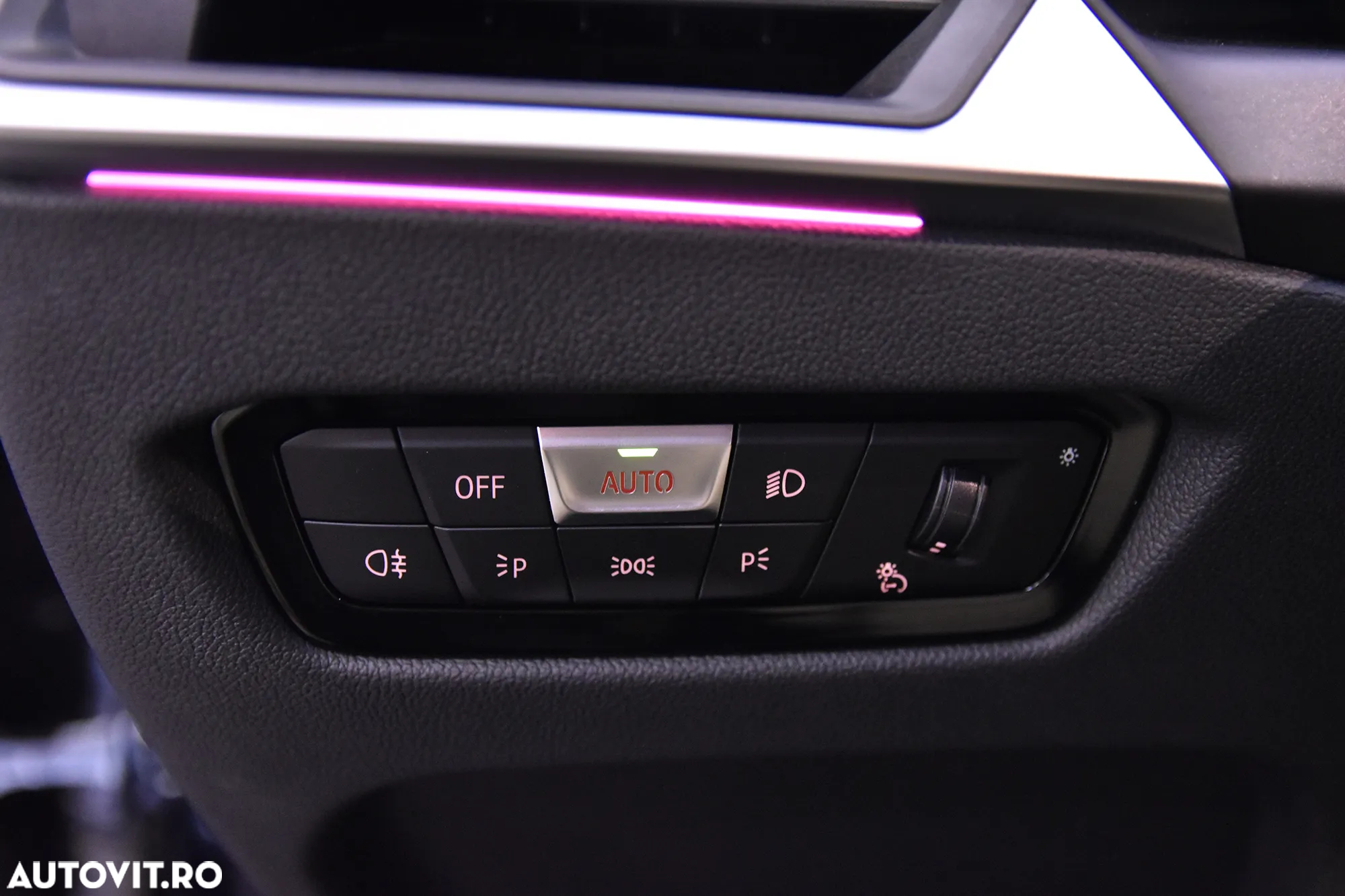 BMW Seria 3 330e xDrive AT PHEV - 14