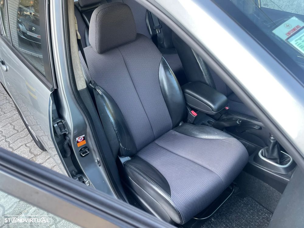 Nissan Tiida 1.5 dCi Tekna Pack - 19