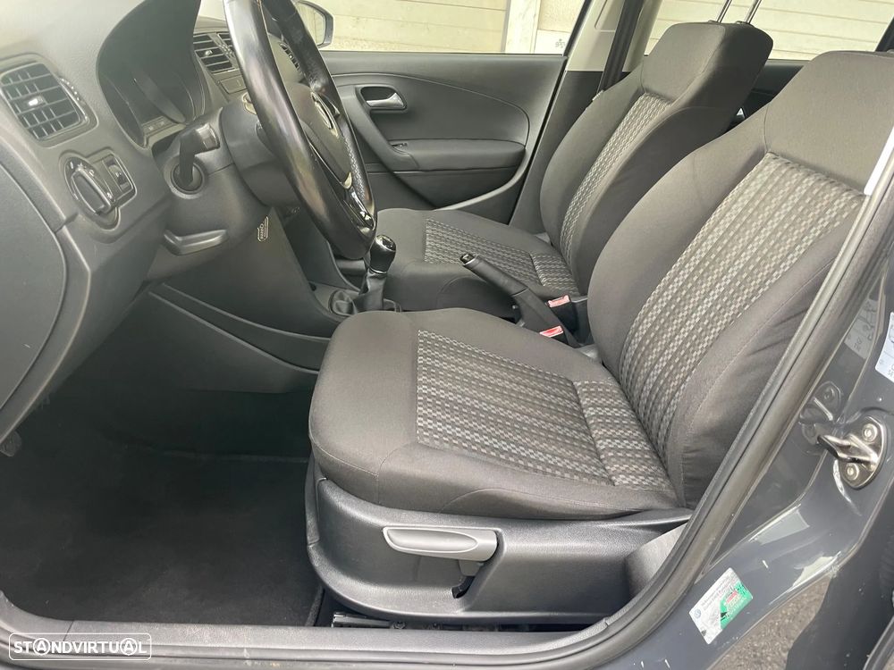 VW Polo 1.0 Confortline - 16