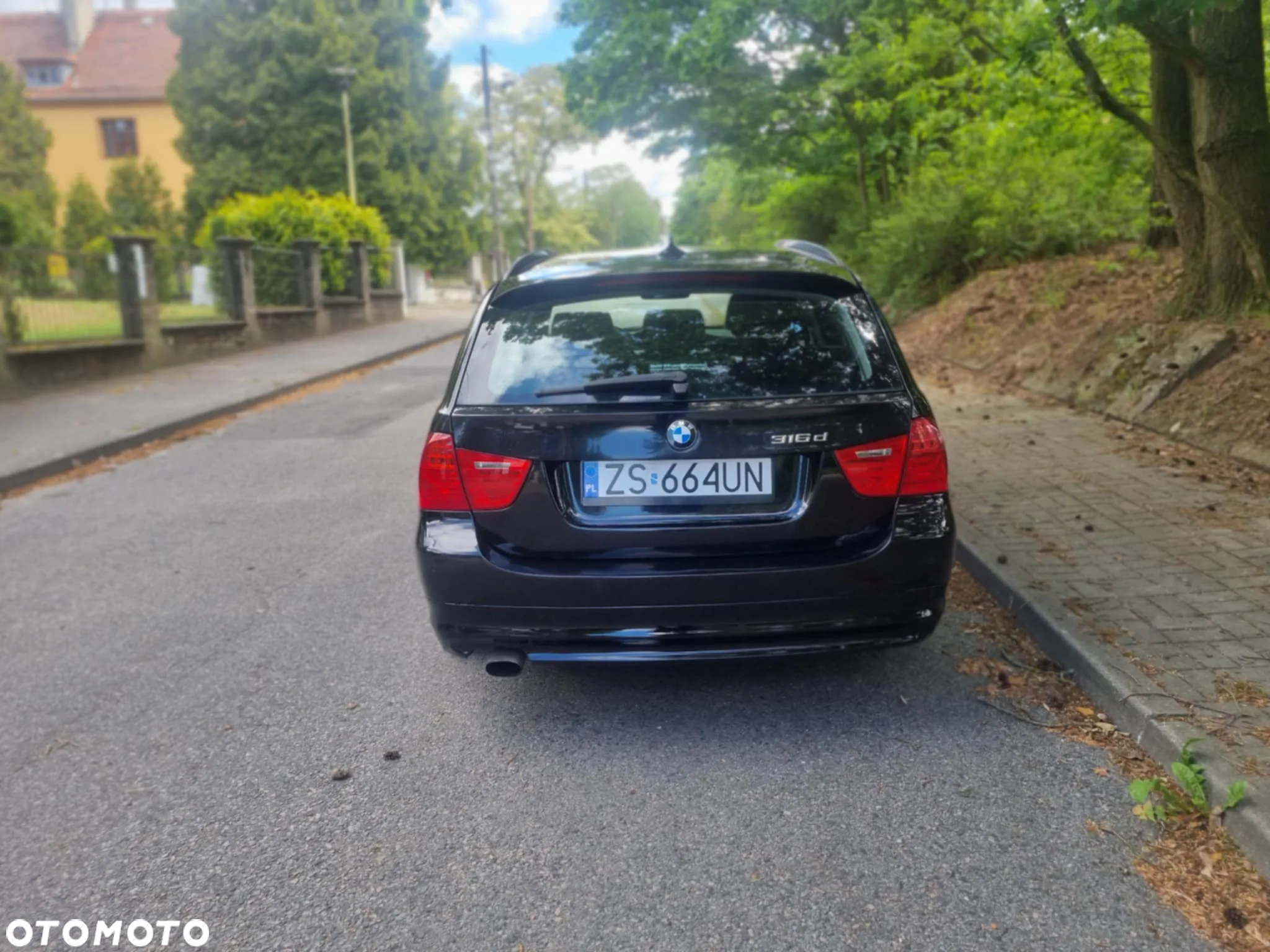 BMW Seria 3 316d - 10