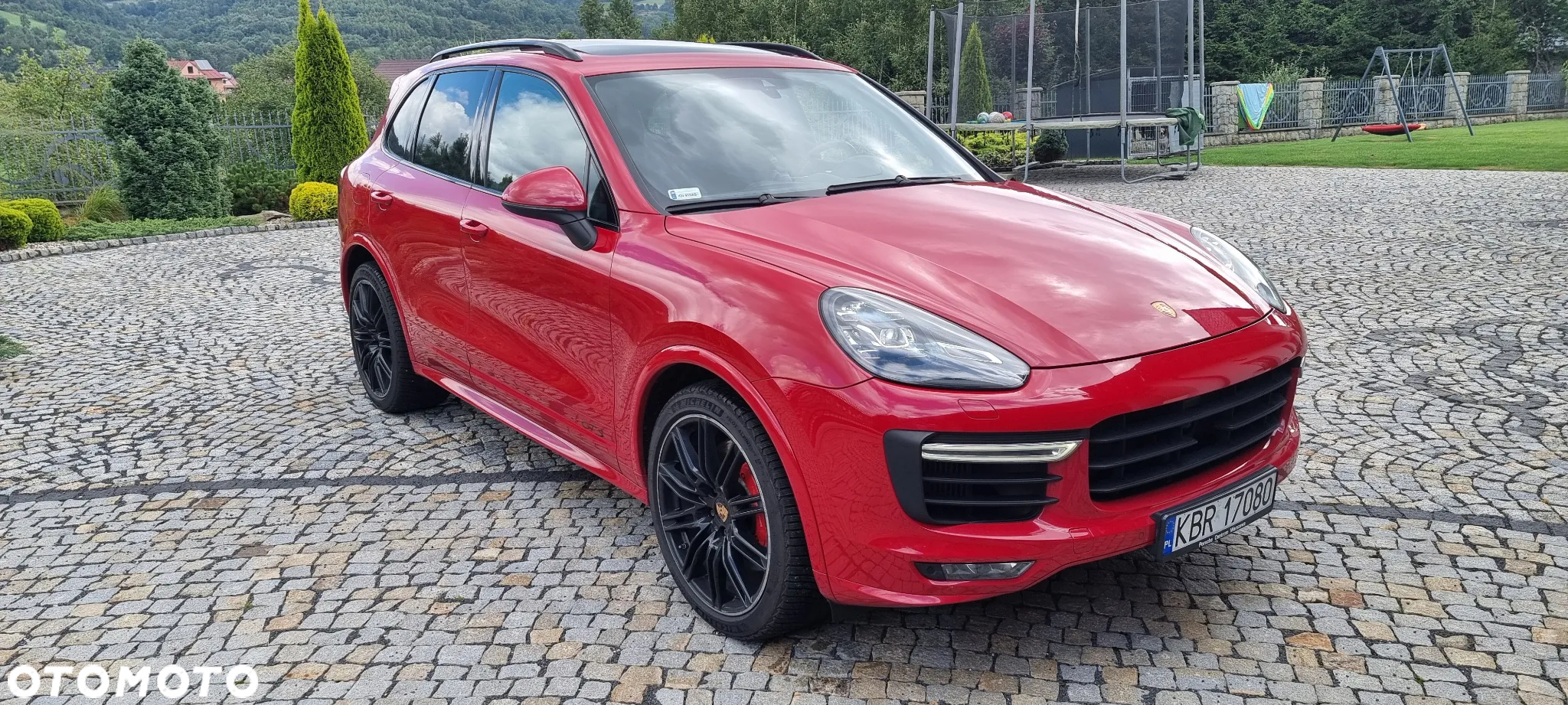 Porsche Cayenne GTS - 2