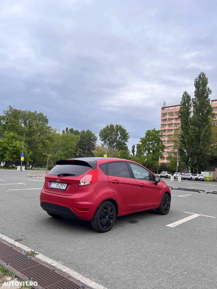 Ford Fiesta - 12
