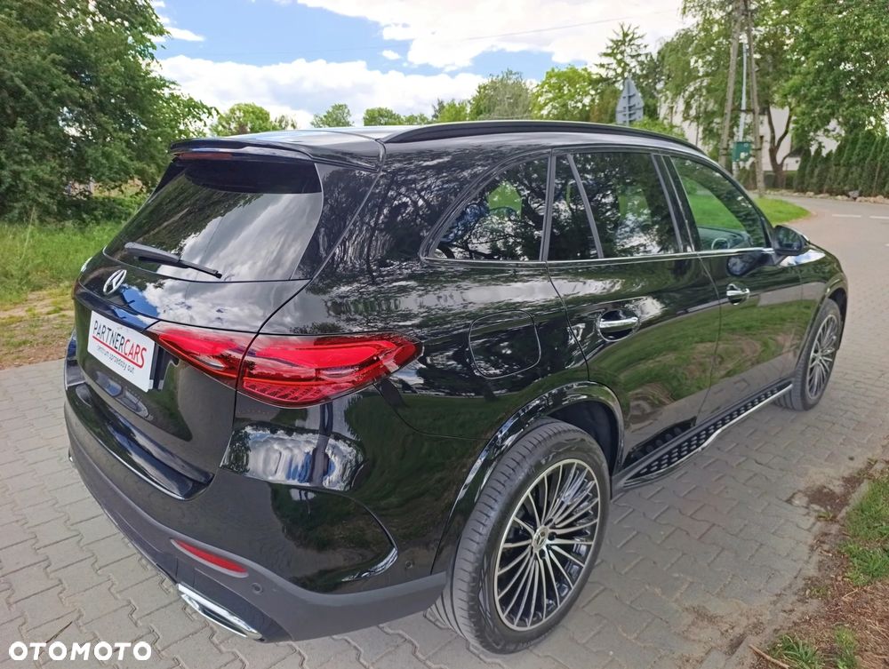 Mercedes-Benz GLC - 7