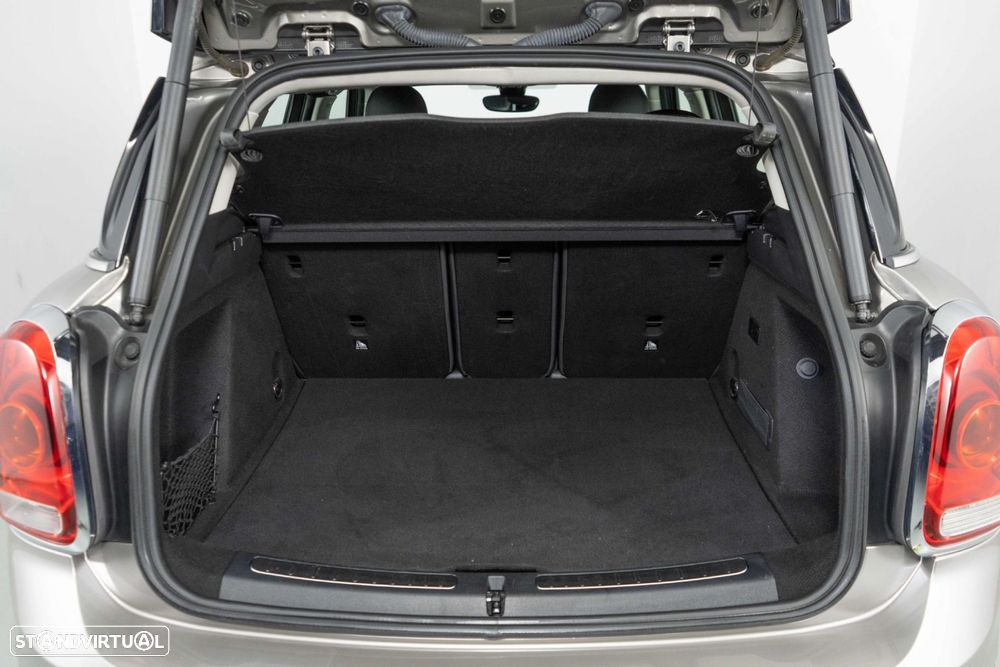 MINI Countryman Cooper SE ALL4 Auto - 14