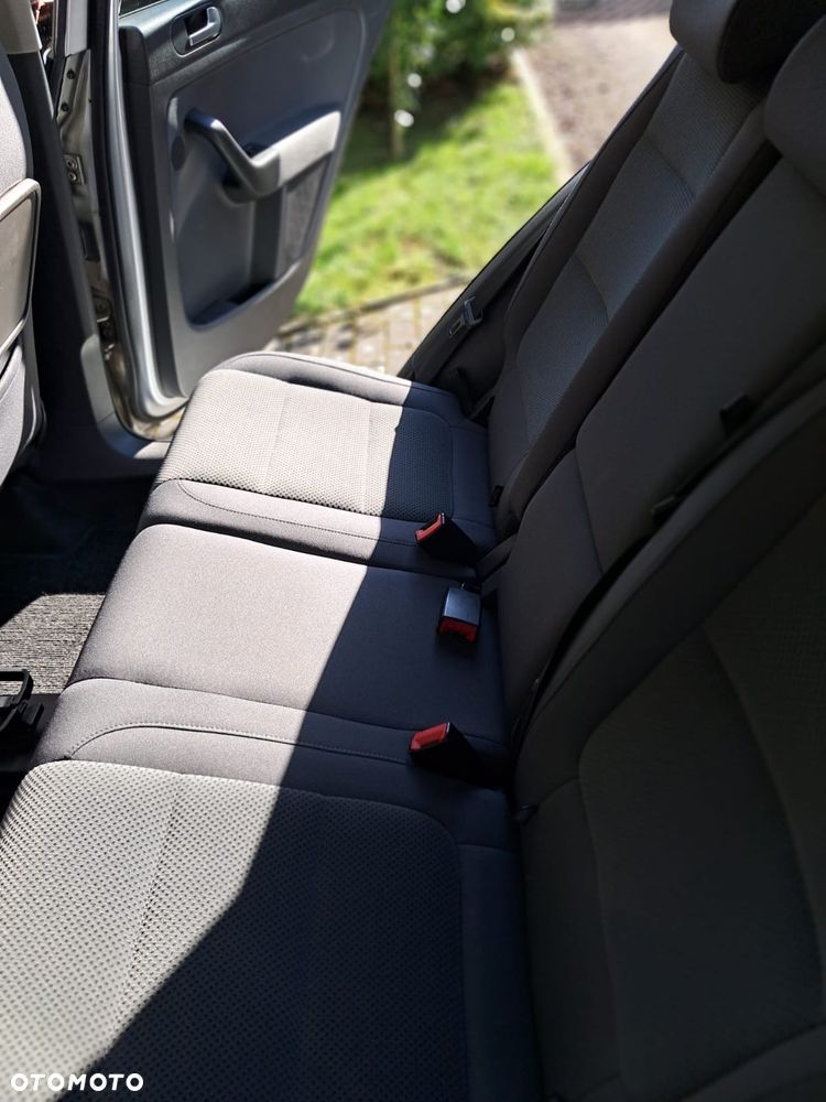 Volkswagen Golf Plus 1.9 TDI Comfortline - 8