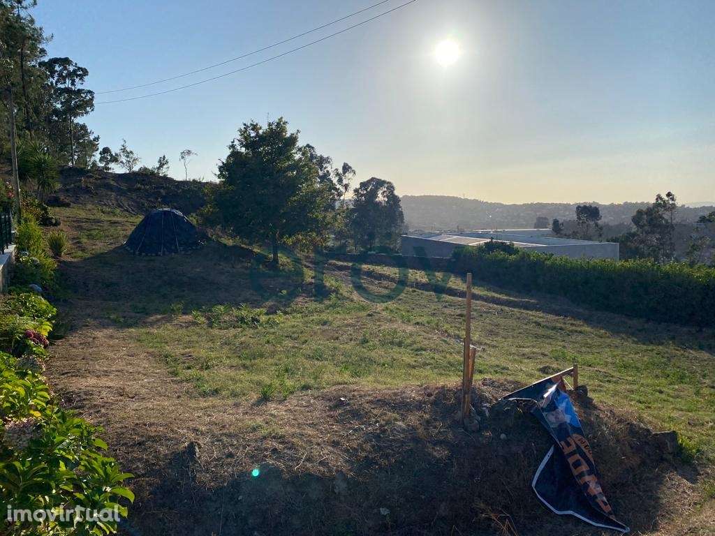 Terreno em Santo Tirso - Vila Nova do Campo - Grande imagem: 2/5